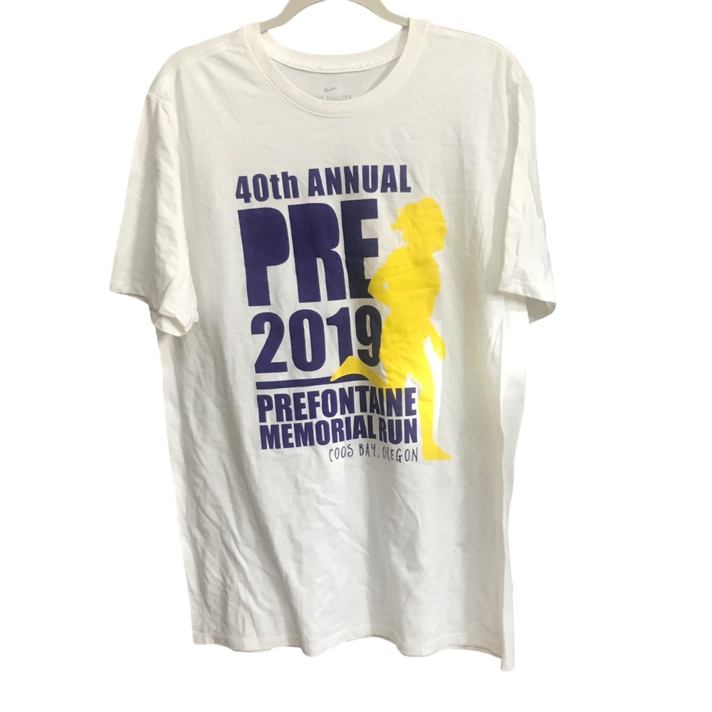 NEW- Nike 40th Annual Prefontaine Run White T-shirt Tee size M Athletic Cut